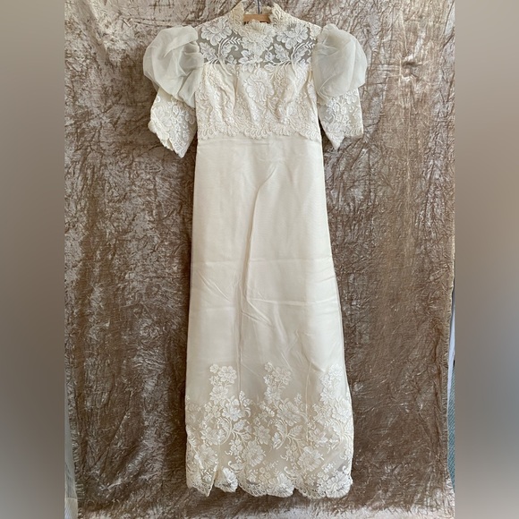 1950s-1960s Vintage Harzfeld’s Wedding Dress Size 8, lace, sheer portions - Picture 16 of 16